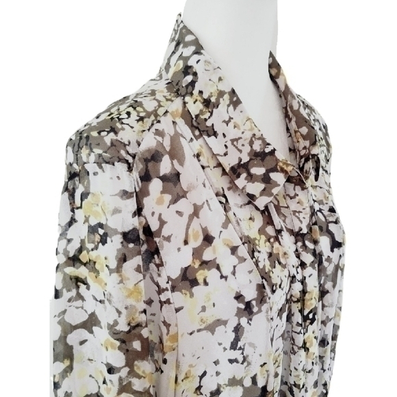 LANE BRYANT SEMI SHEER WATERCOLOR BLOUSE SZ 4X - Picture 6 of 9
